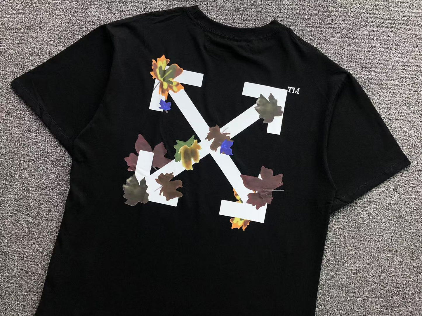 T-shirt Off