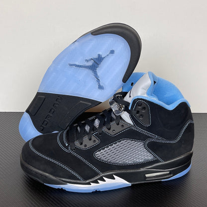 KB5 Black University Blue