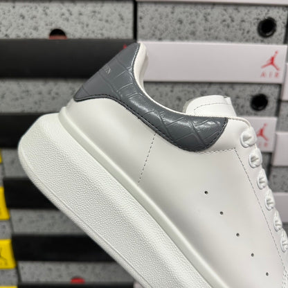 Alexander McQueen Turtle Grey