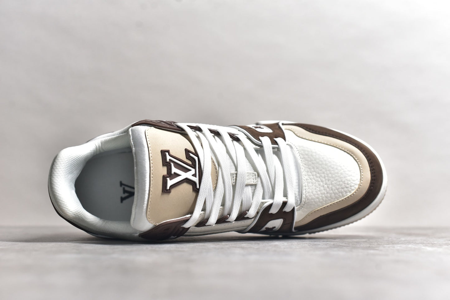 Trainer White and Brown