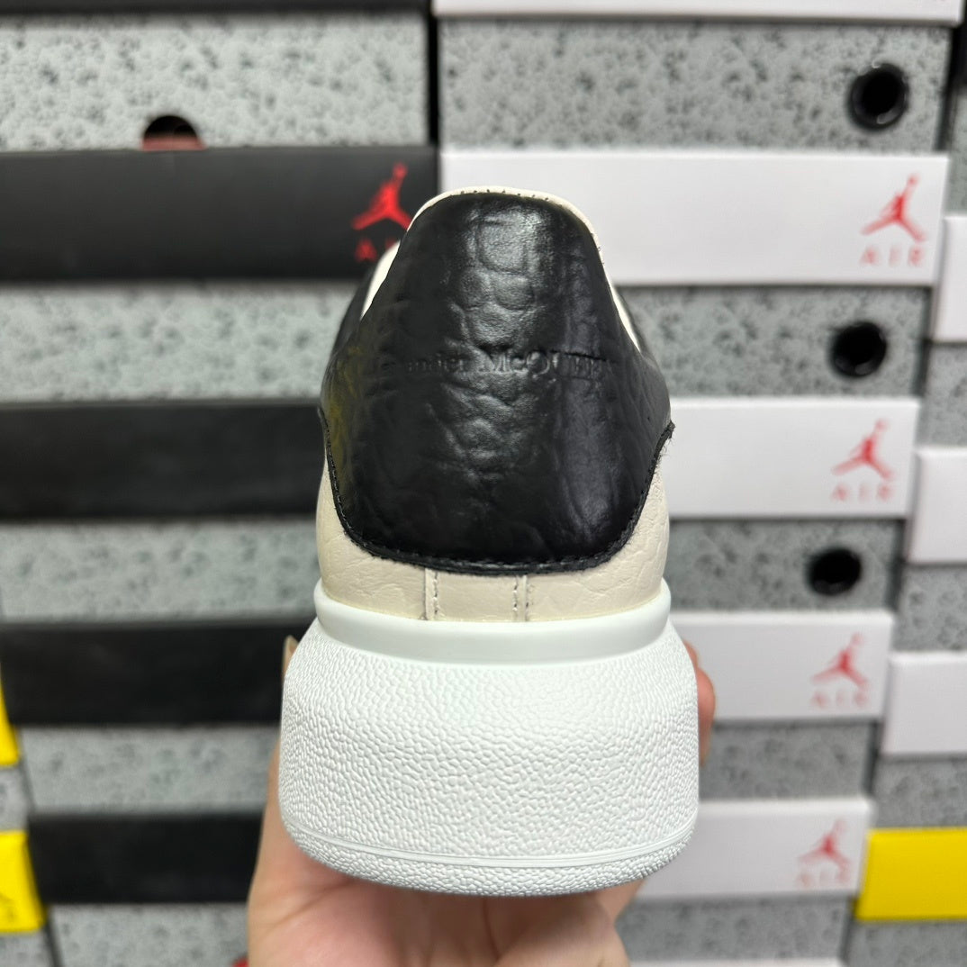 Alexander McQueen Beige and Black