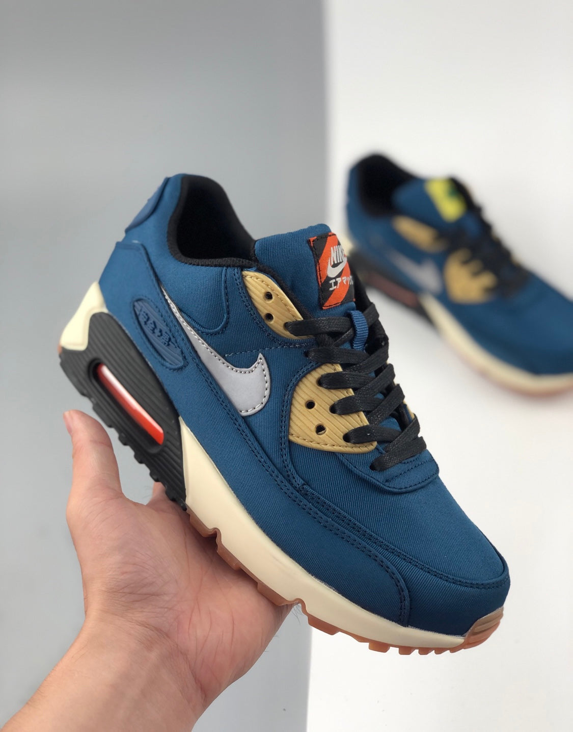 90 Tokyo
