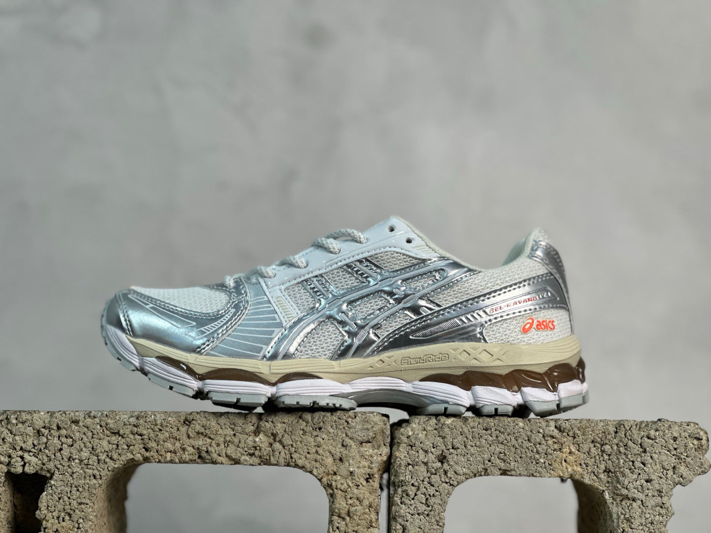 GEL-Kayano 12.1