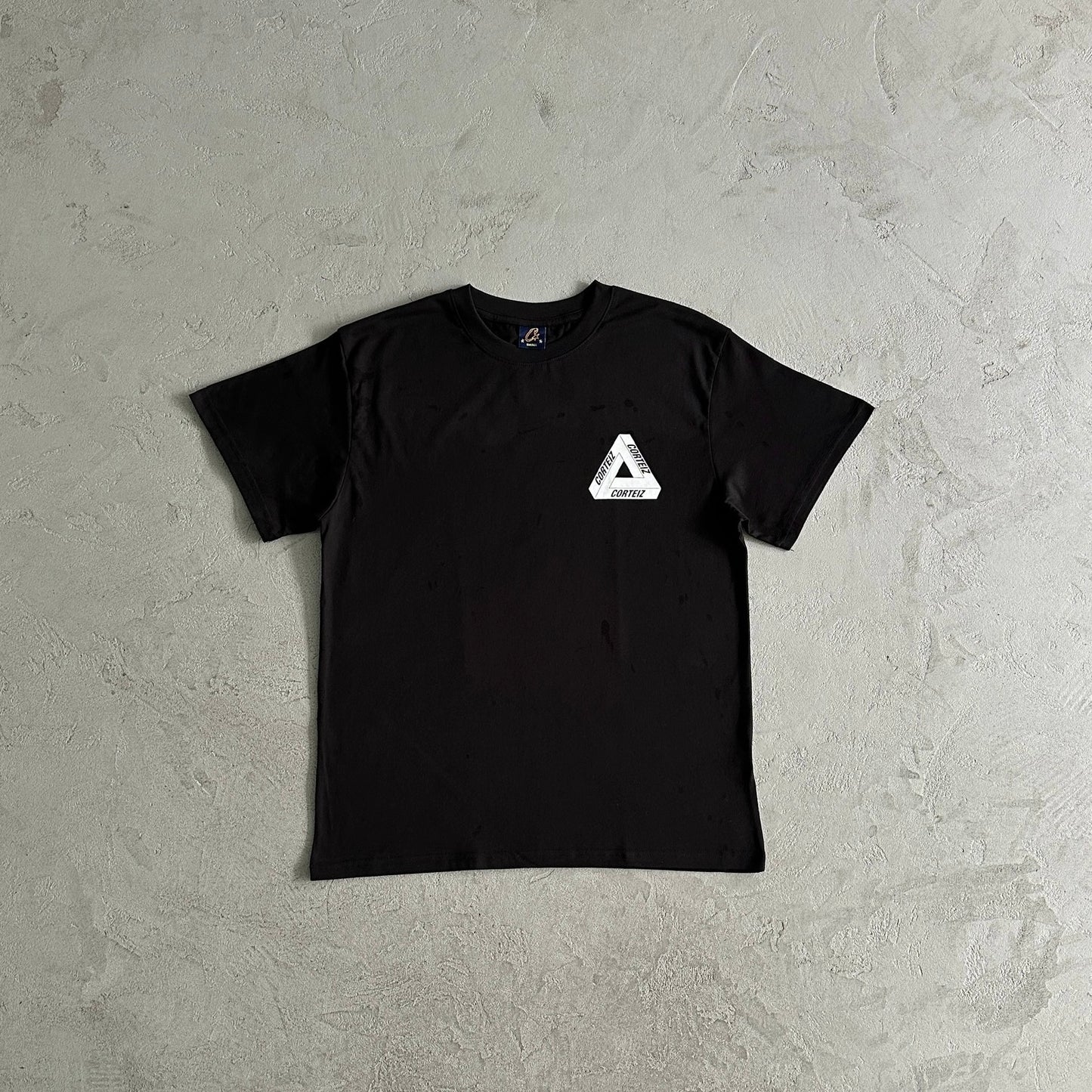 Möbius strip short sleeves