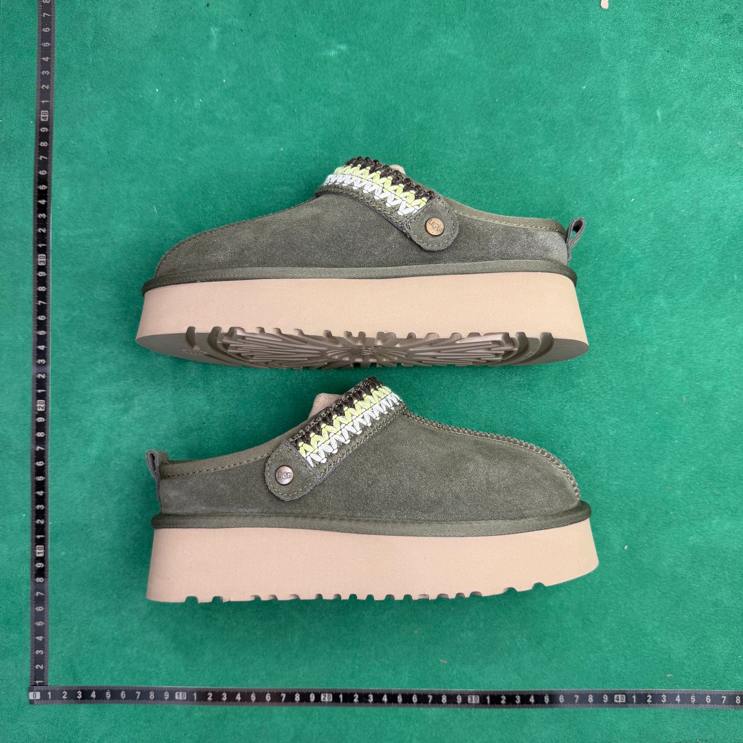 TT UGG
