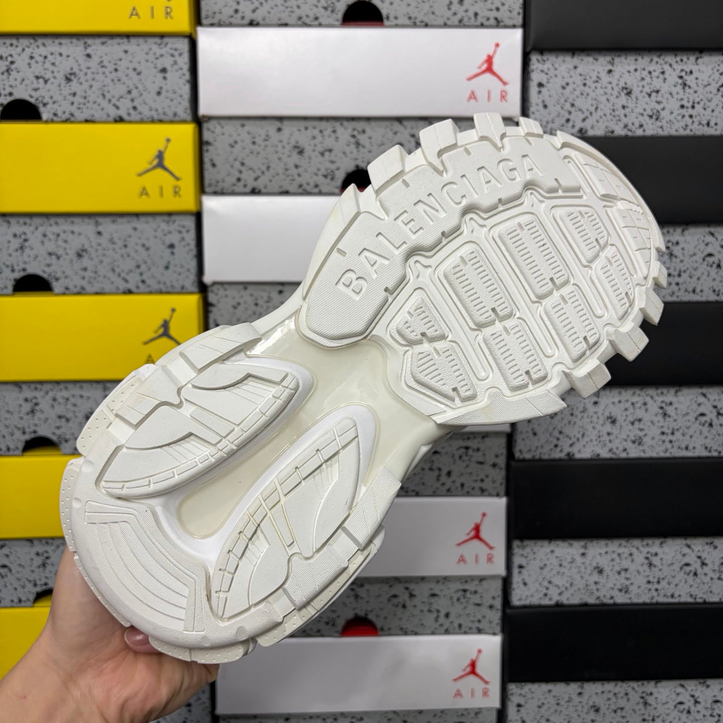 BLG Track White Grey