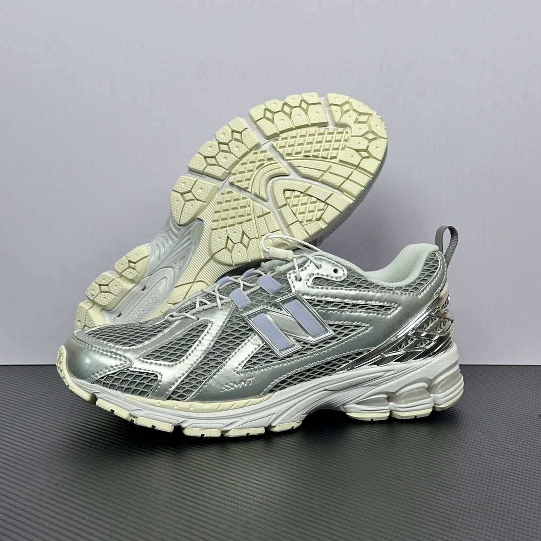 1906 Metallic Silver / Ivory