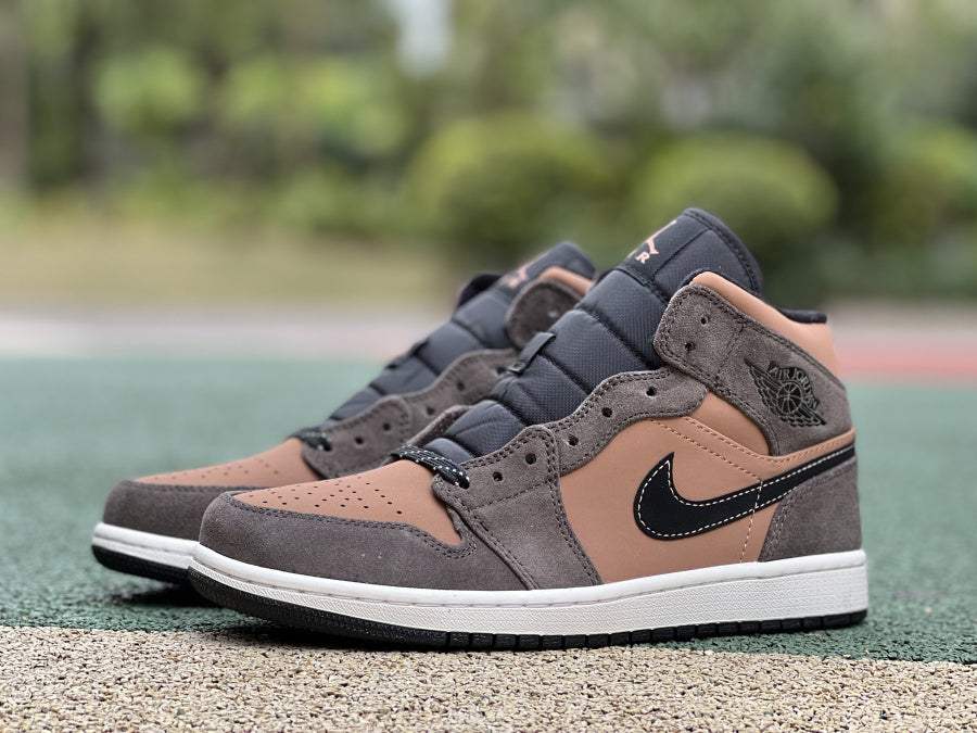AJ1 MID Dark Chocolate