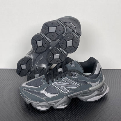 NB 9060 Castlerock