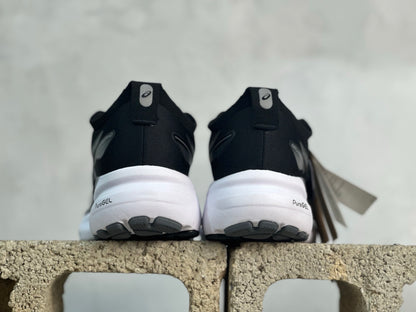 Gel-Kayano 31 Black/White