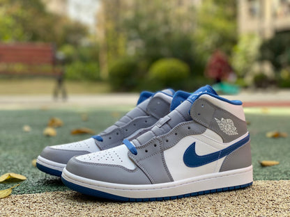 AJ1 MID True Blue