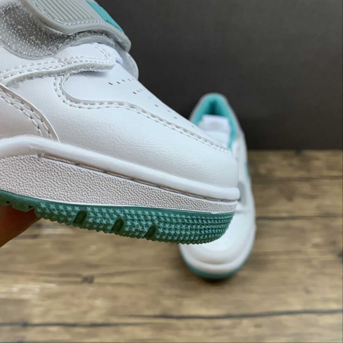 Legacy 312 White Turquois