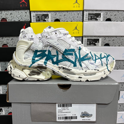 BLG Runner Graffiti White Blue