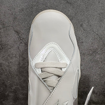 AJ8 Championship Trophy Pack