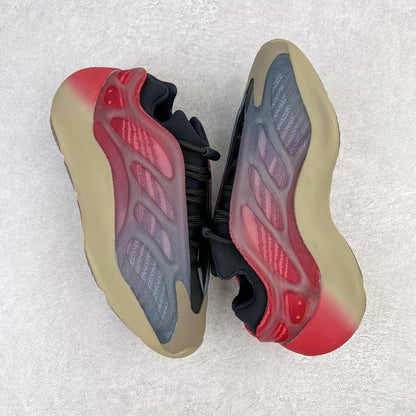 700 V3 Fade Carbon