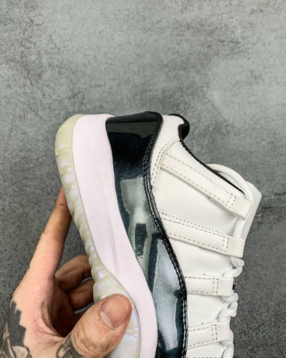 AJ11 Easter Low Green