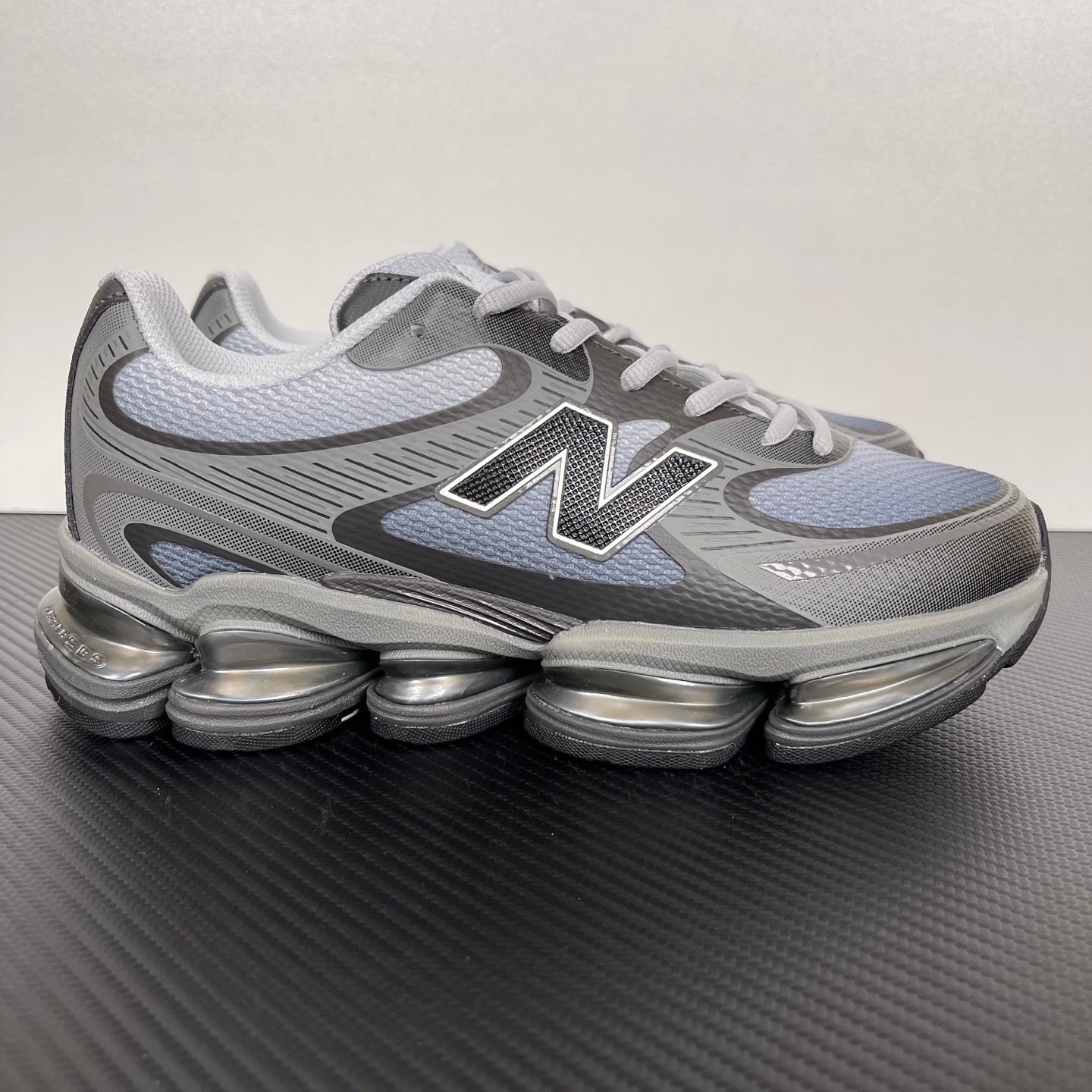 2000 ABZORB Grey