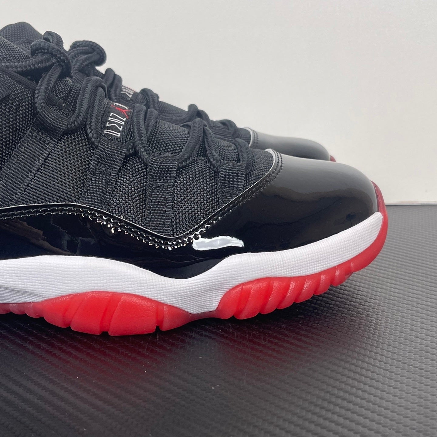AJ11 Low Bred