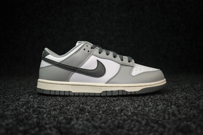 Dunk SP Light Smoke Grey