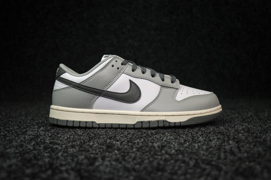 Dunk SP Light Smoke Grey