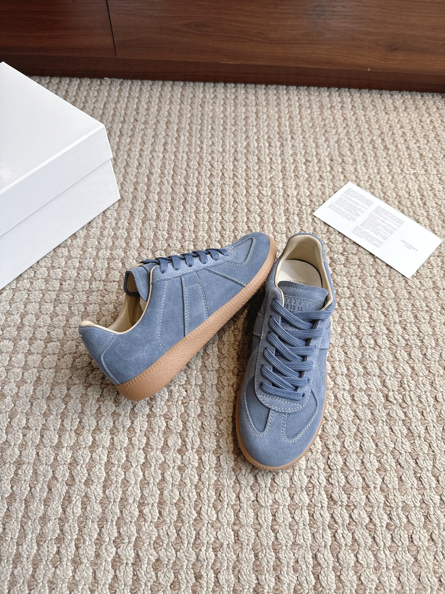 Maison Velut Baby Blue