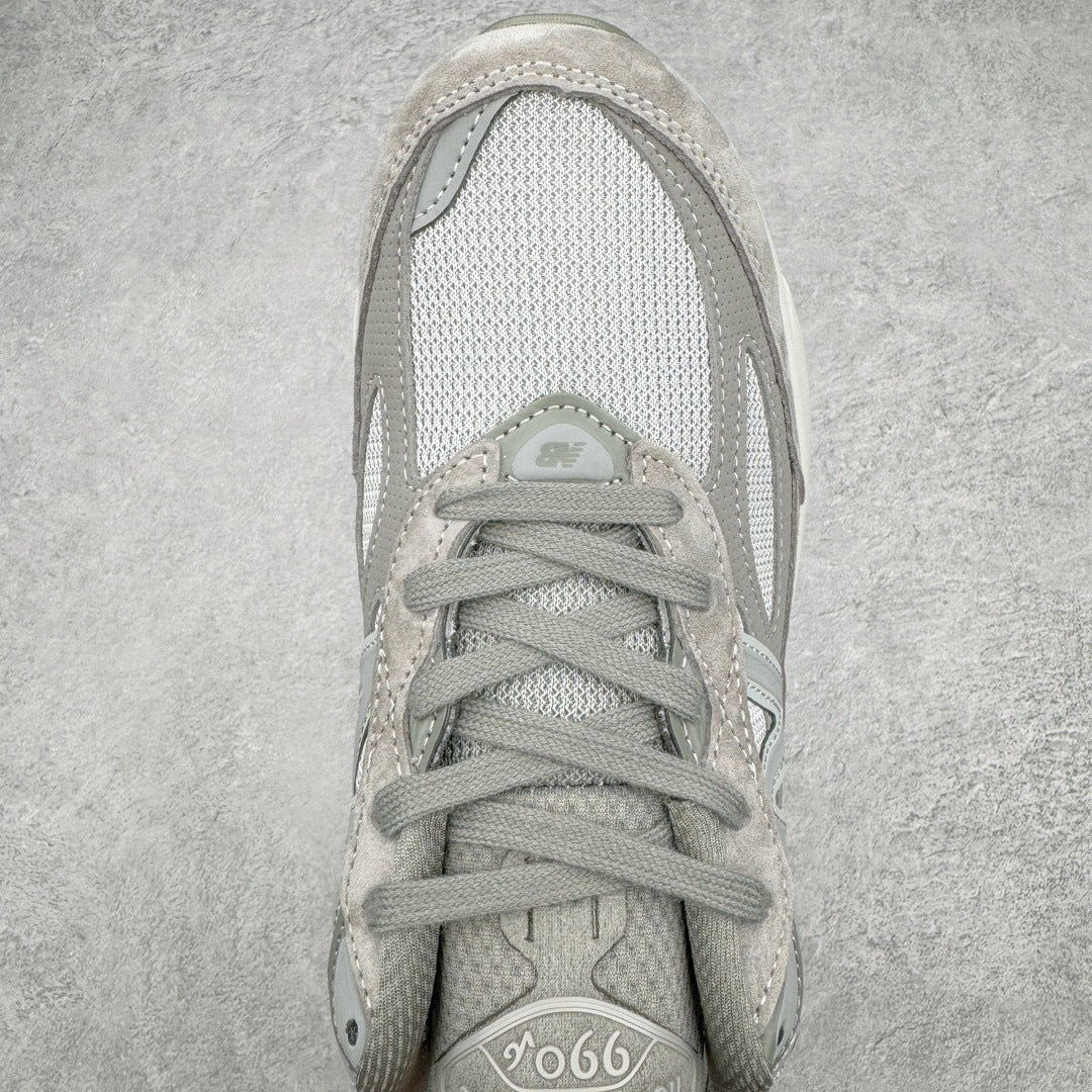 990 Grey White USA