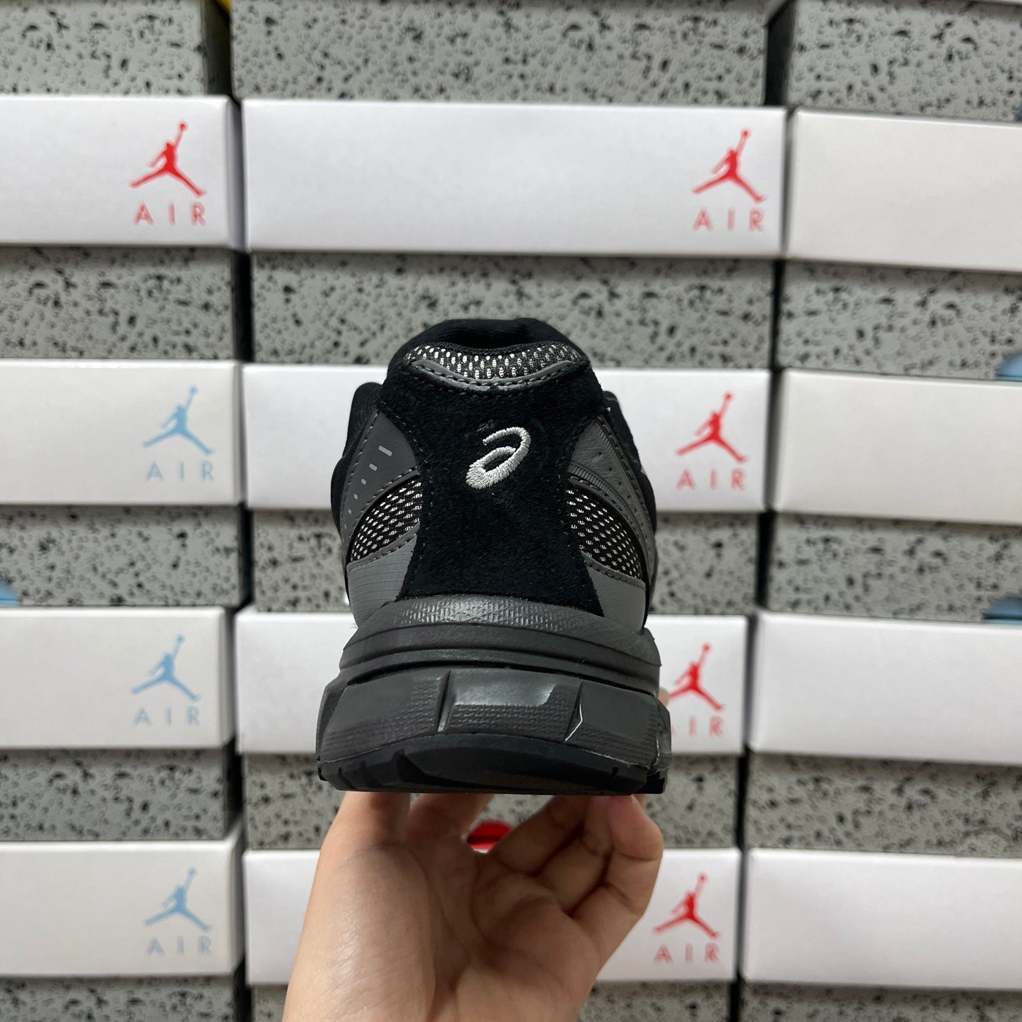 GEL-SONOMA TR62 Black/Graphite Grey