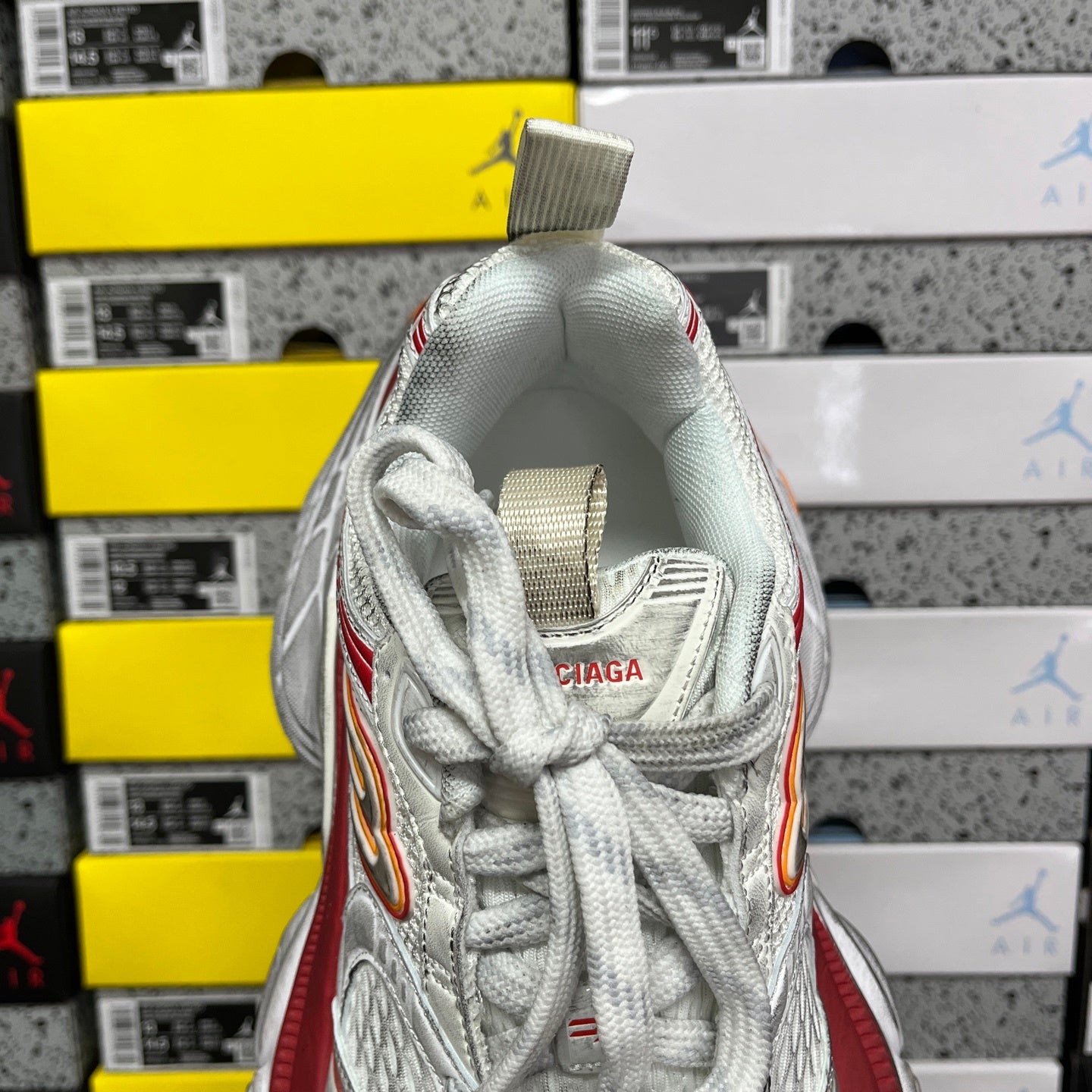 BLG 10XL White/Orange/Red