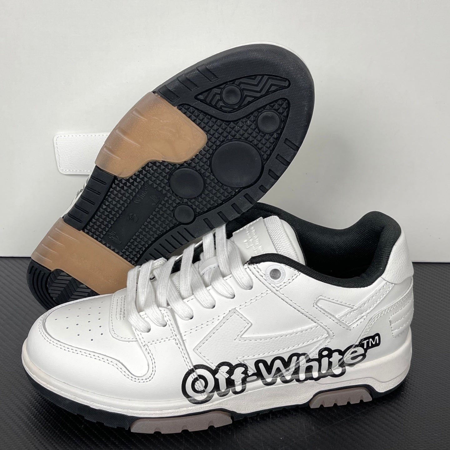 Out Of Office White Off