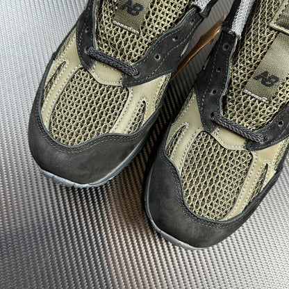 990 Black Olive