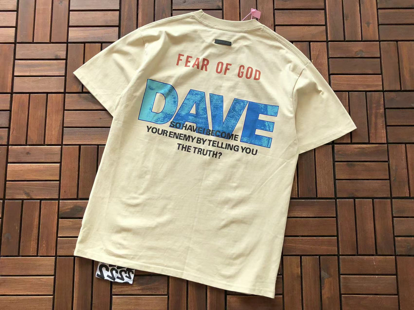 T-Shirt ESSENT