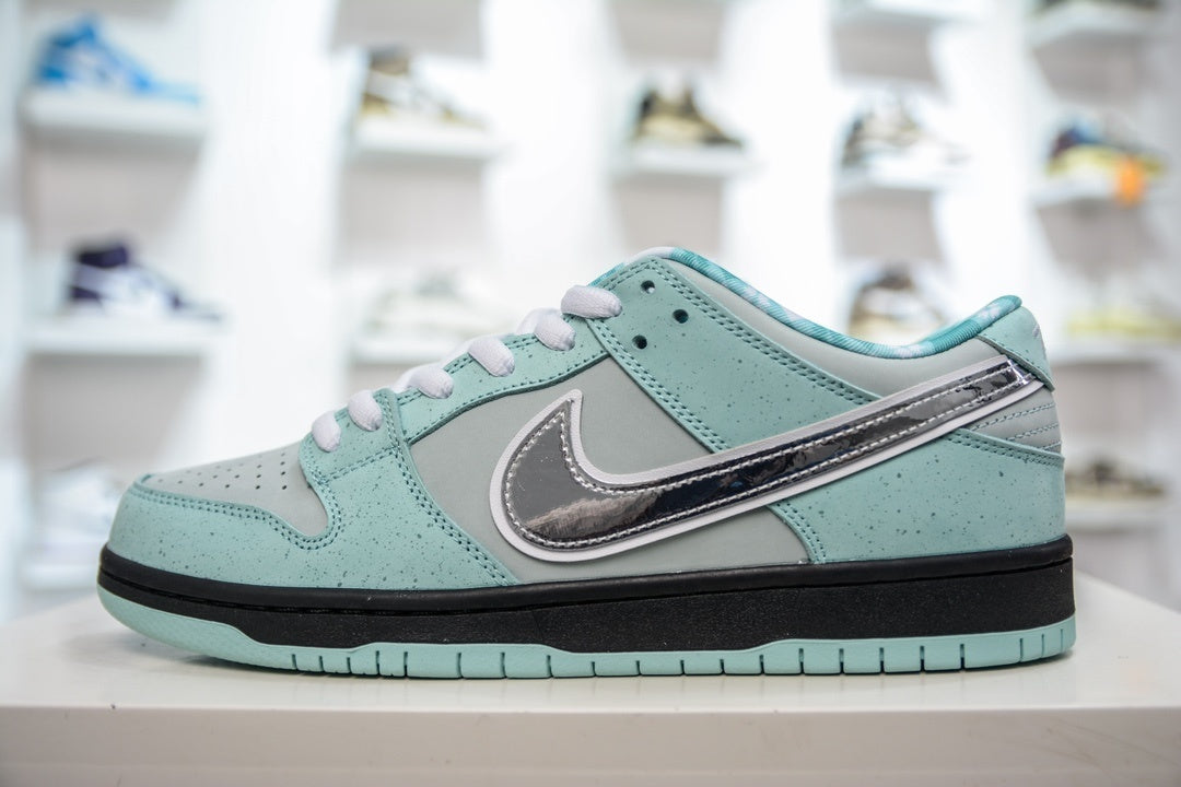Dunk SB Aqua Blue Lobster