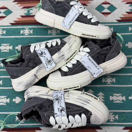 Smile Republic Black