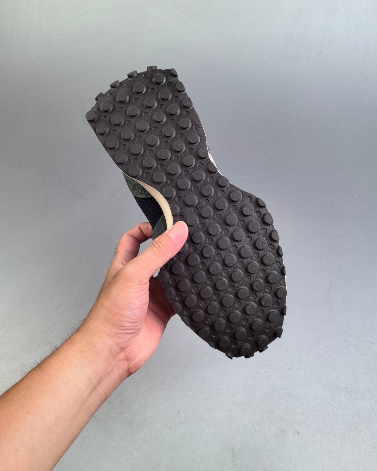 327 Green Dark and Black