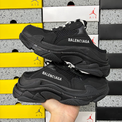 BLG Triple S Mule Black