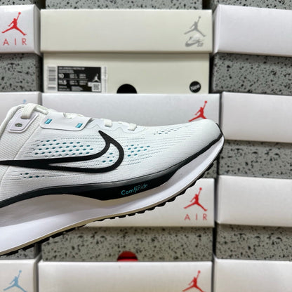 Quest 6 White Dusty Cactus Black