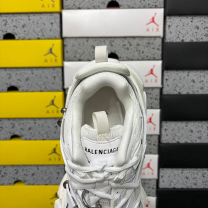 BLG Track White Grey