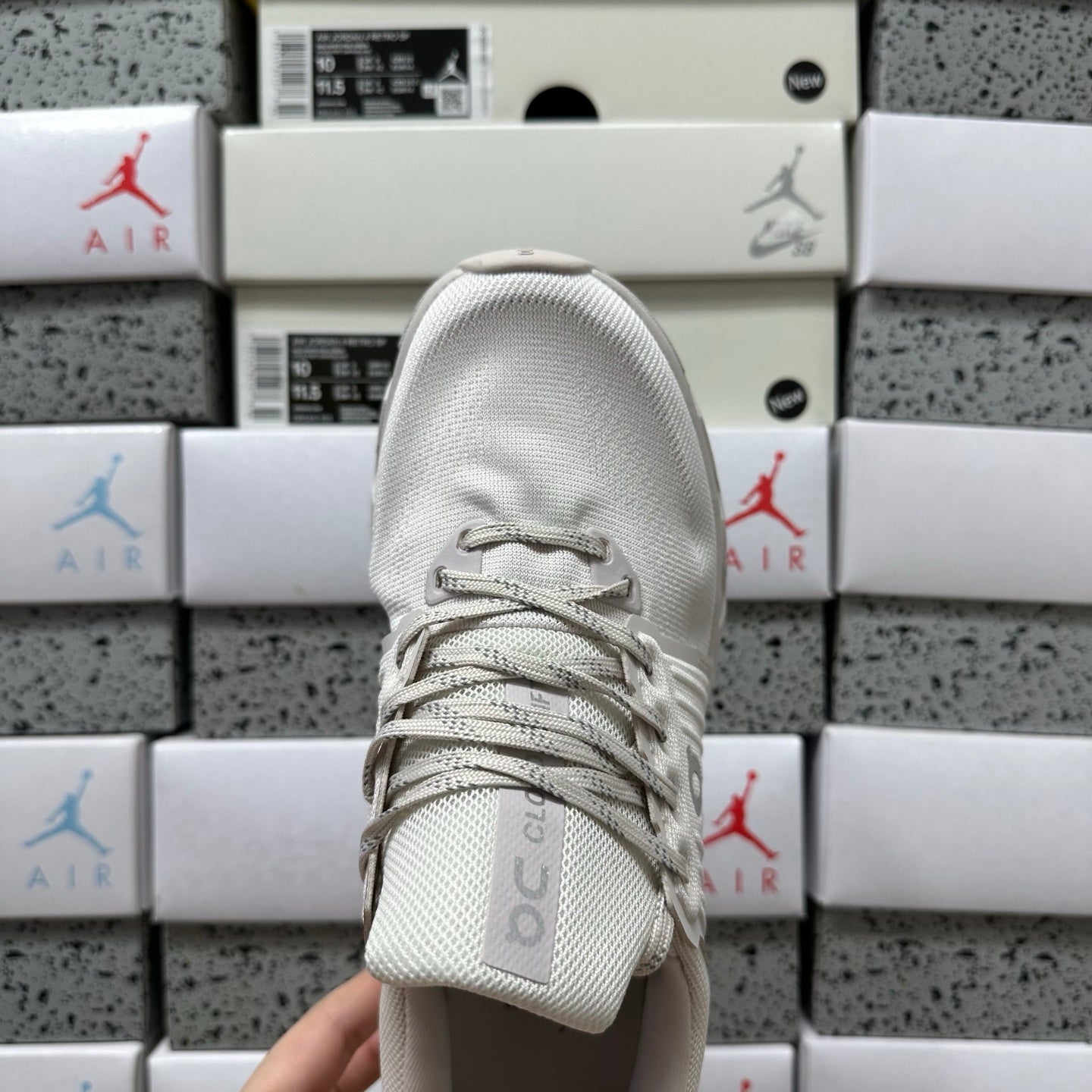 Cloudswift 4 Grey