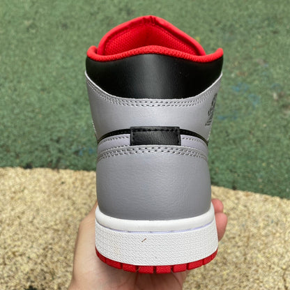 AJ1 MID Bred Shadow