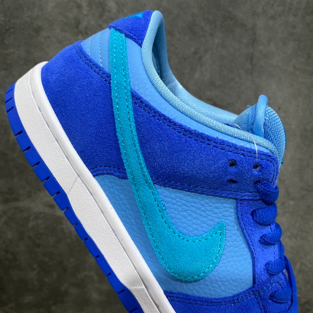 Dunk SB Blue Raspberry