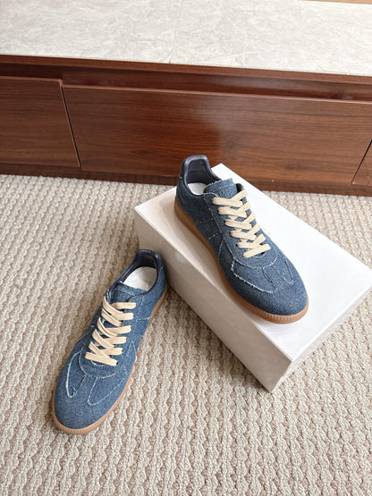 Maison Blue Jean