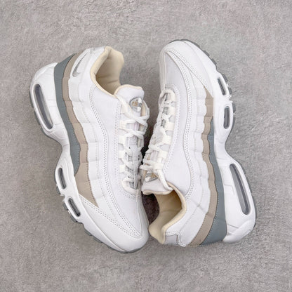 95 White Wolf Grey