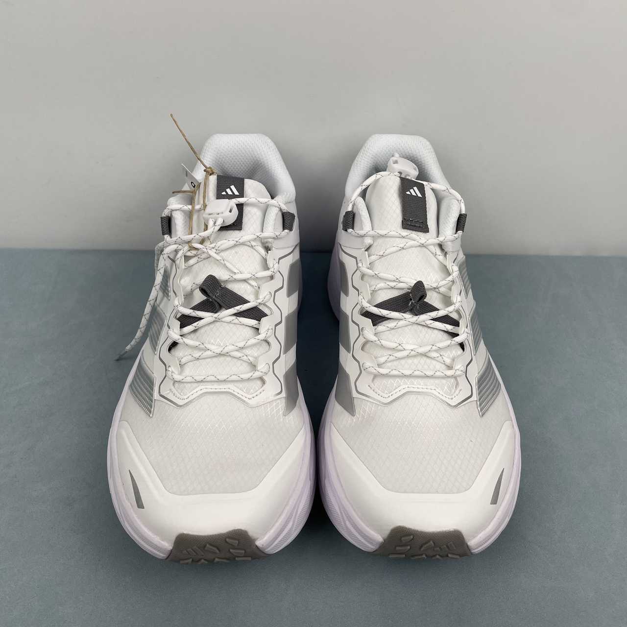 TERREX FREEHIKER White Silver
