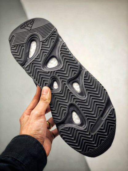 700 V2 Vanta