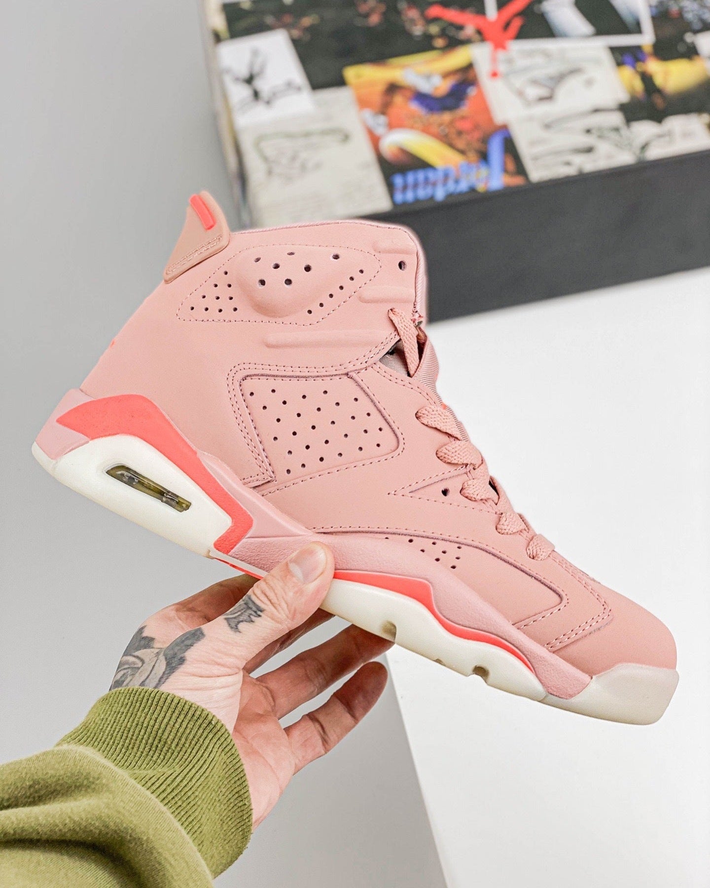 AJ6 Retro Pink