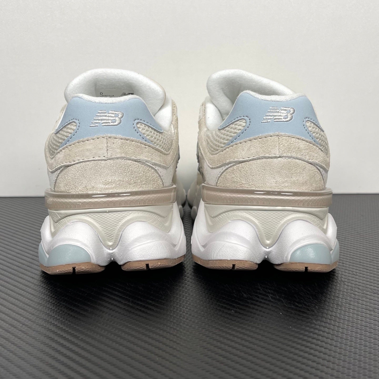 NB 9060 Bisque