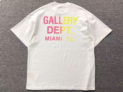 T-shirt GALLERY DEPT