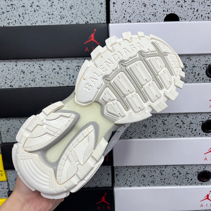 BLG Track Metallic Silver
