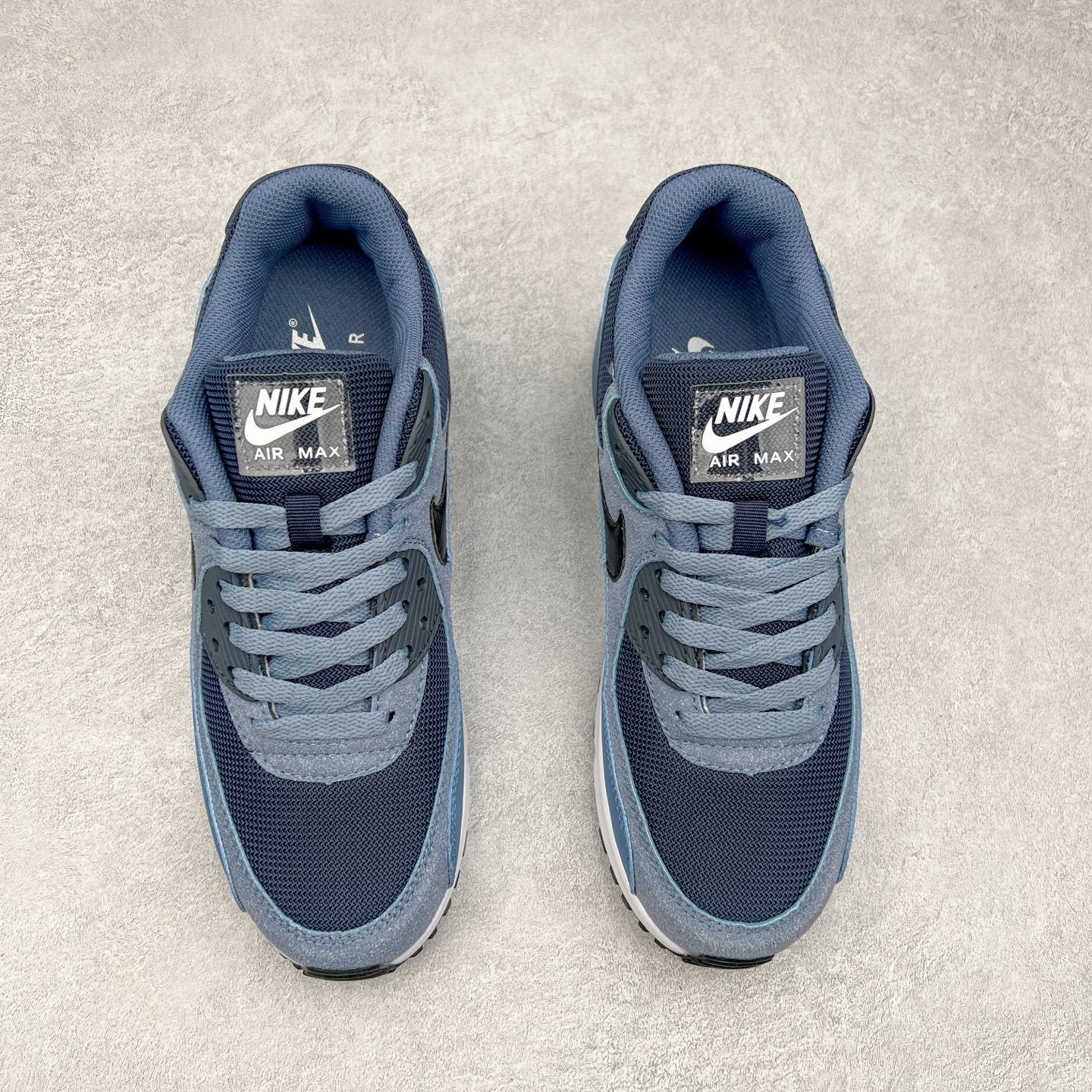 90 Blue