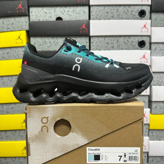 On Running Cloudtilt Remix Blue Black